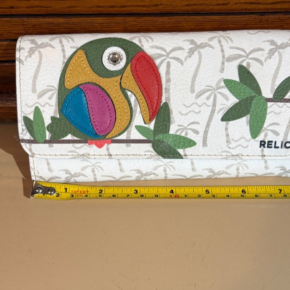 Relic Multicolor Parrot Design Wallet - Picture 2 of 4